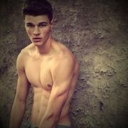 长脚怪蜀黍 头像