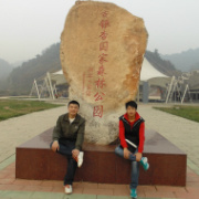 那烟花是我无法触及的美 头像