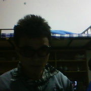 我能看见可是 头像