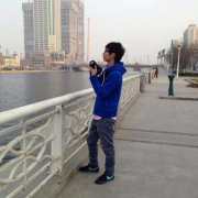 士多啤梨亚 头像