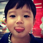 我就是喜欢有事的时候思考人生 头像