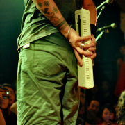 愿爱无忧dk 头像