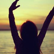 好菇凉光芒万丈Mimi要瘦瘦瘦瘦瘦 头像