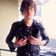 好大一只汀泊湖 头像