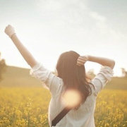 静水深流-秋月 头像