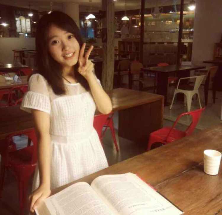 泡芙@周钟杰 头像