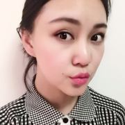 我是桃红小闪电 头像