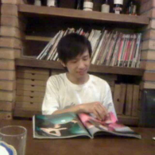 夏天的喇叭花 头像