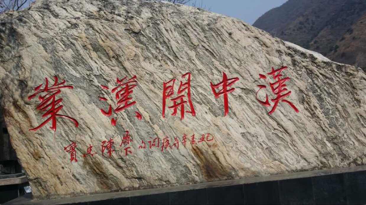 ゛　浮零°　∞👣 头像