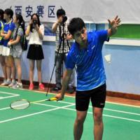 低头望星星 头像