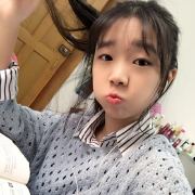 VV是tuo小白花 头像