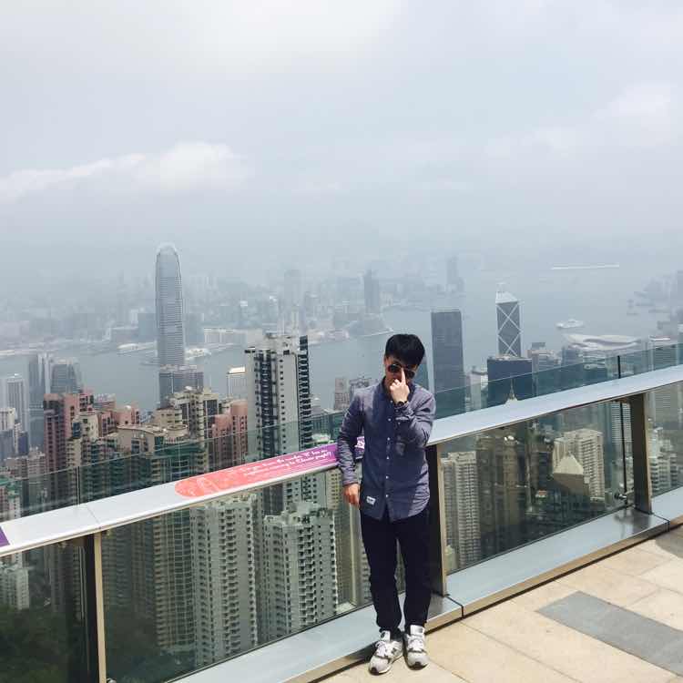 以琳_RVP⚽ 头像