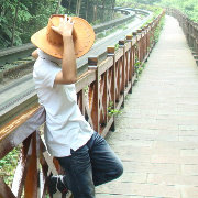 青年_Mok镇烨 头像