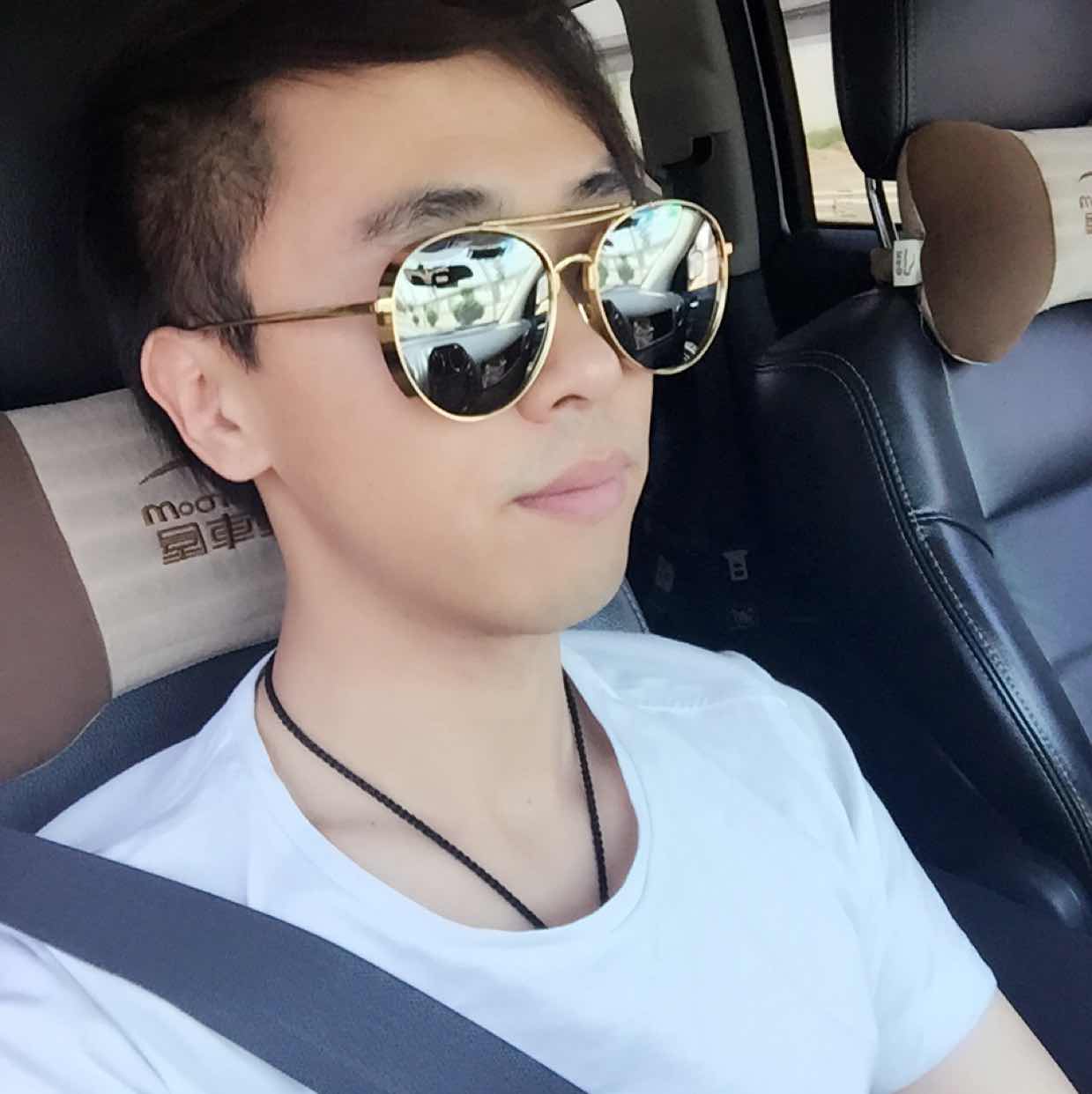 someone ❤️ 头像