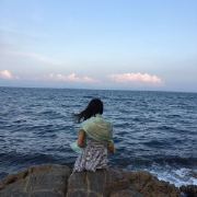 小腕腕腕儿 头像