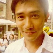 宇佳要走向癫疯 头像