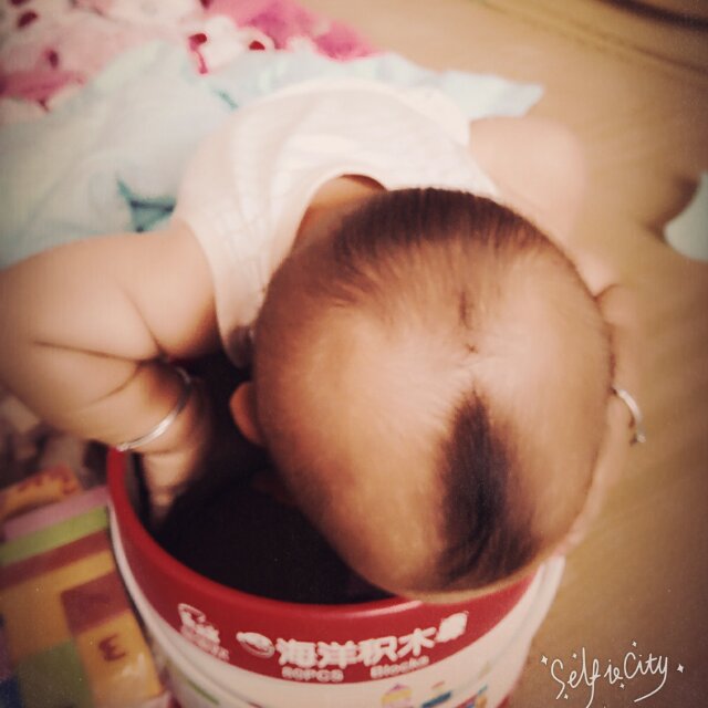 淋湿的空气 头像