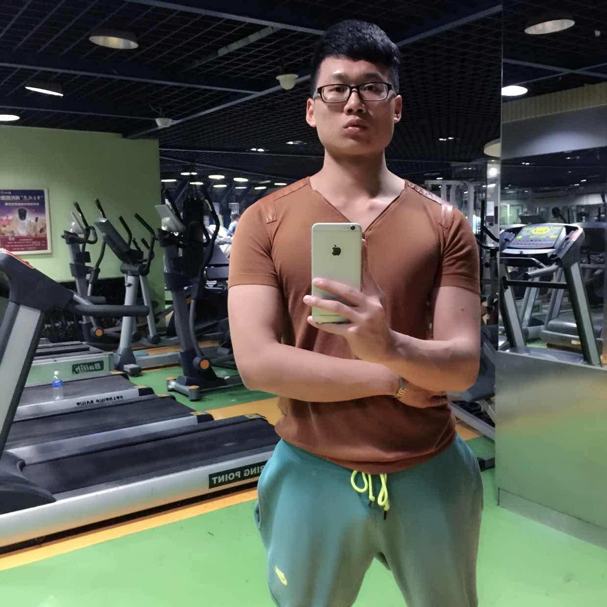 哼～还挺6😶 头像