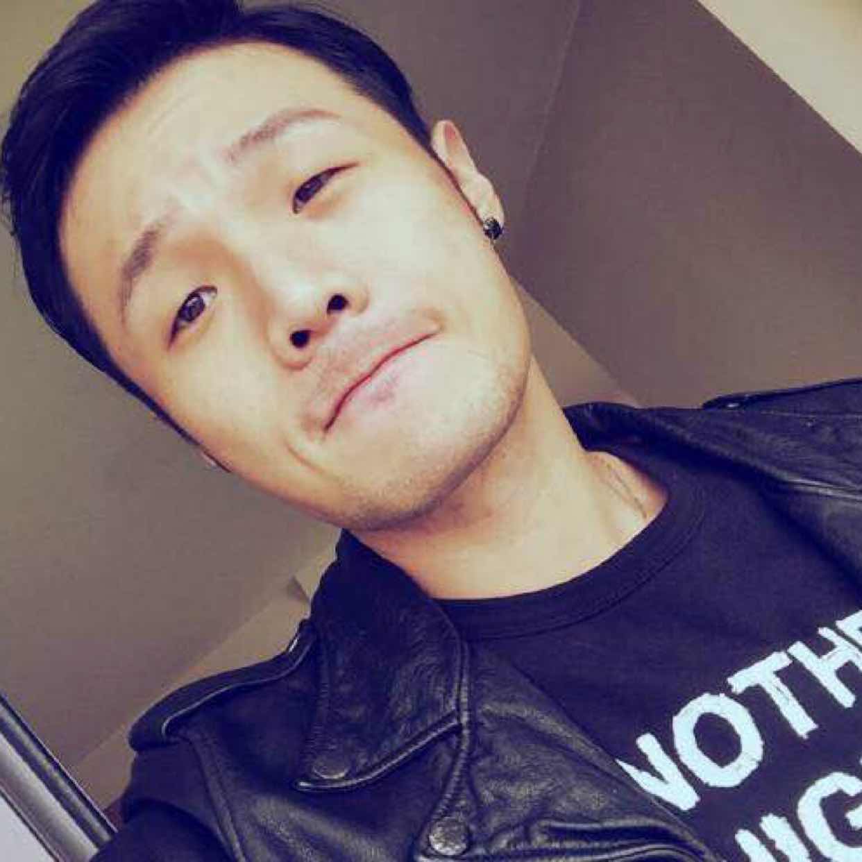 海龙 | 红领巾 头像