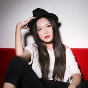 川夏_Christine 头像