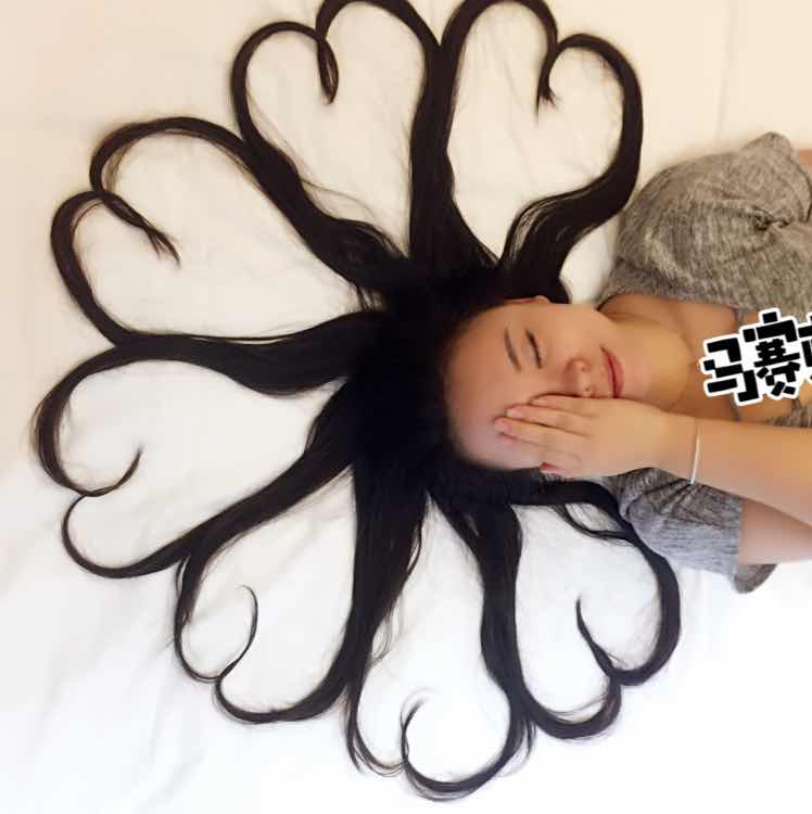 霖小丝儿💋 头像