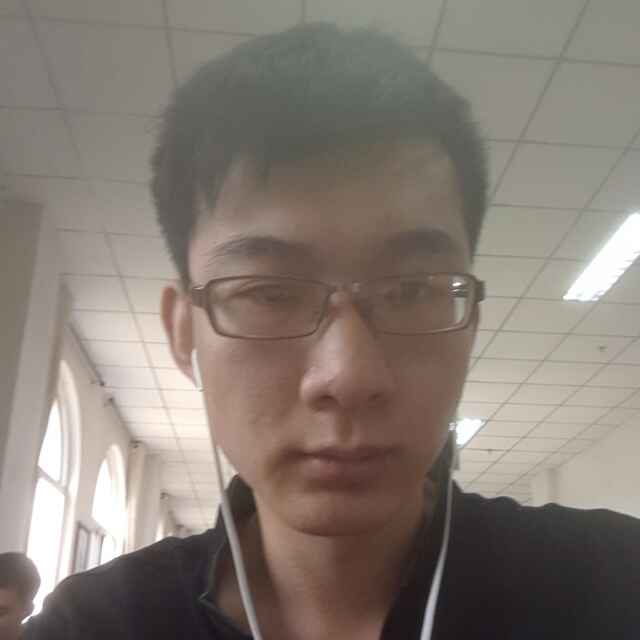 樱花树下的风 头像