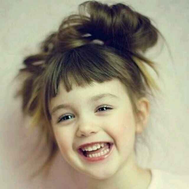 人又青~成 头像