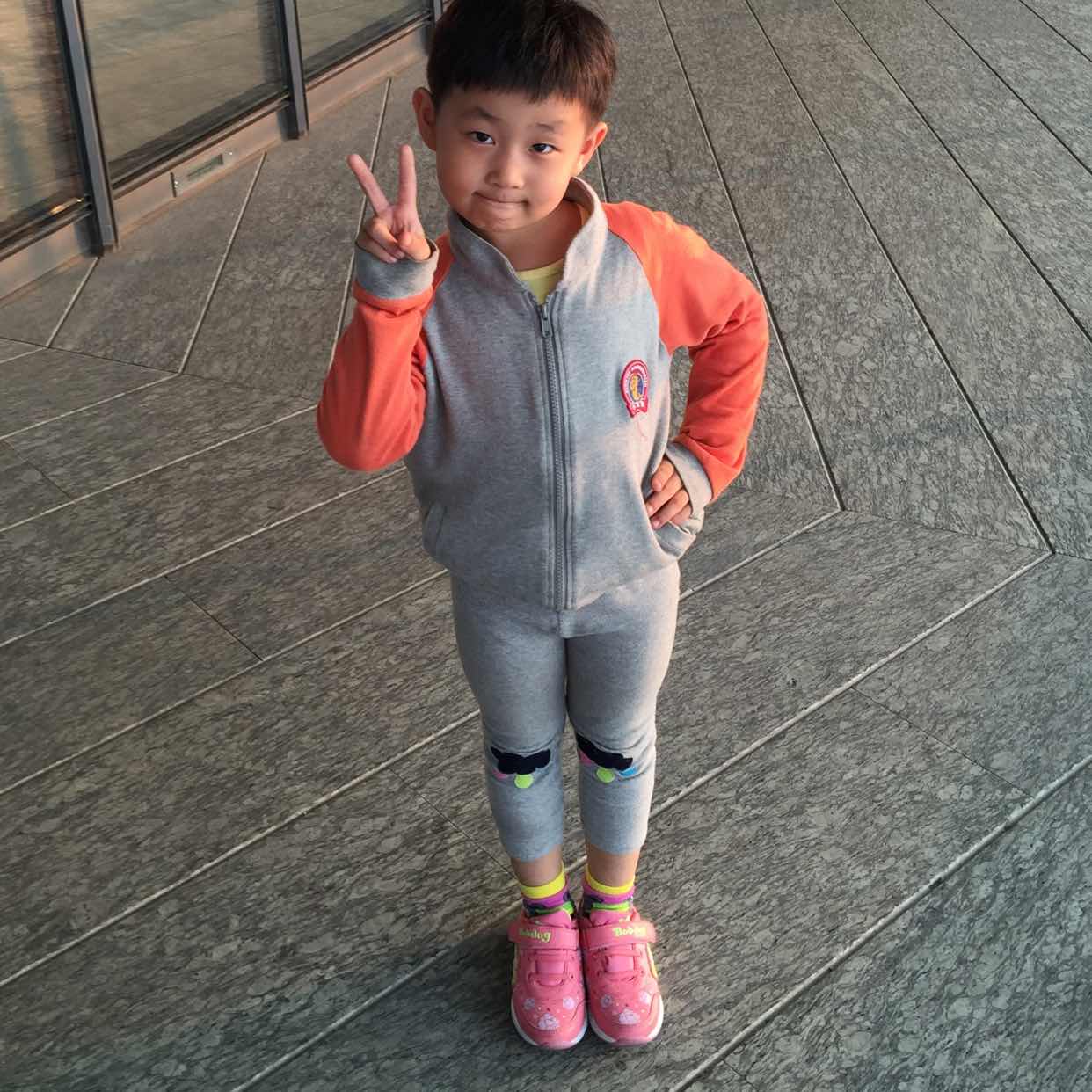 互联网牛仔 头像