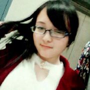 刘咩咩胡喵喵 头像