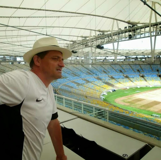 Carlos Towski 头像