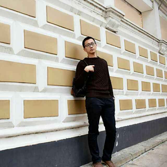 Theline林荣欣 头像