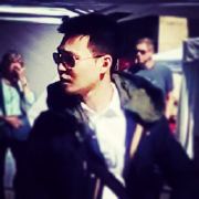 掰咔的小叉 头像