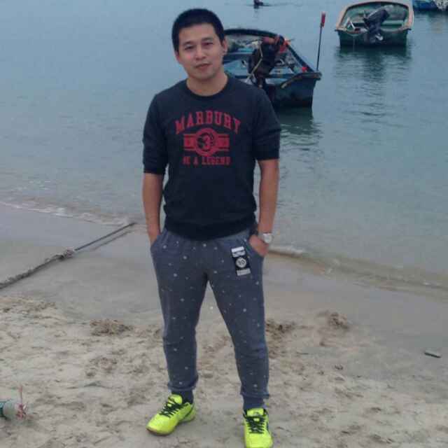 卫华【洛瑞】 头像