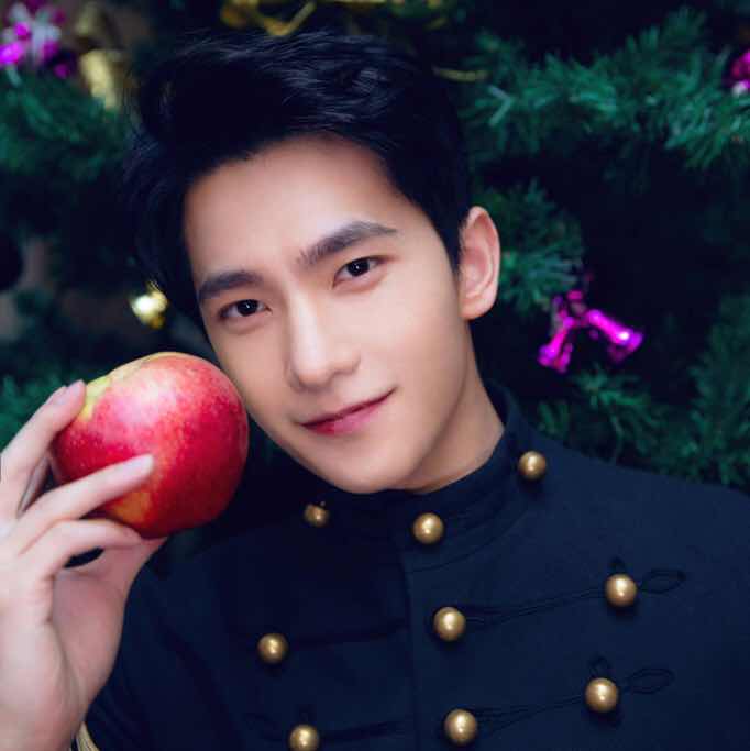 风车美术万达张老师 头像