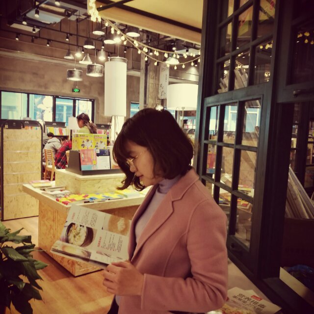 rainy-sunshinee 头像