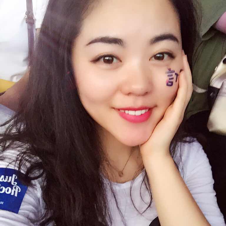 甜.小花🌸 头像