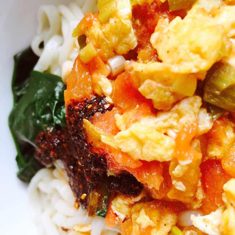 冬来发几枝 头像