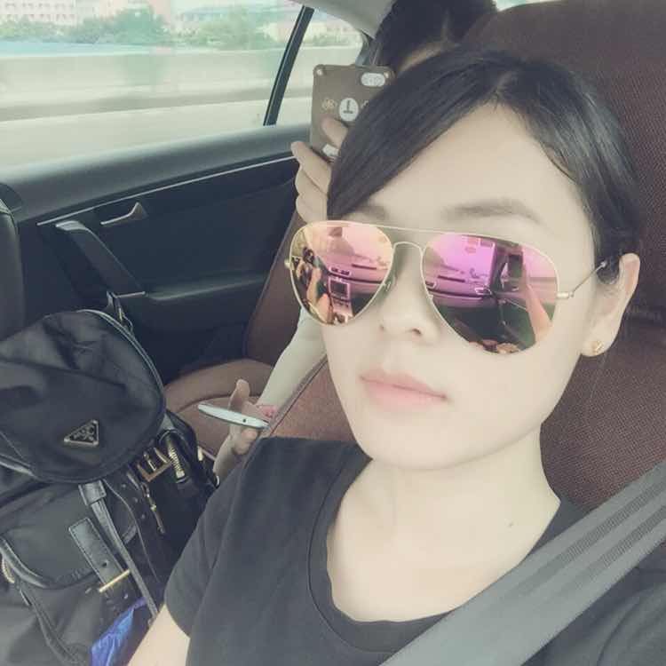 👣曾蓉娇🐳 头像