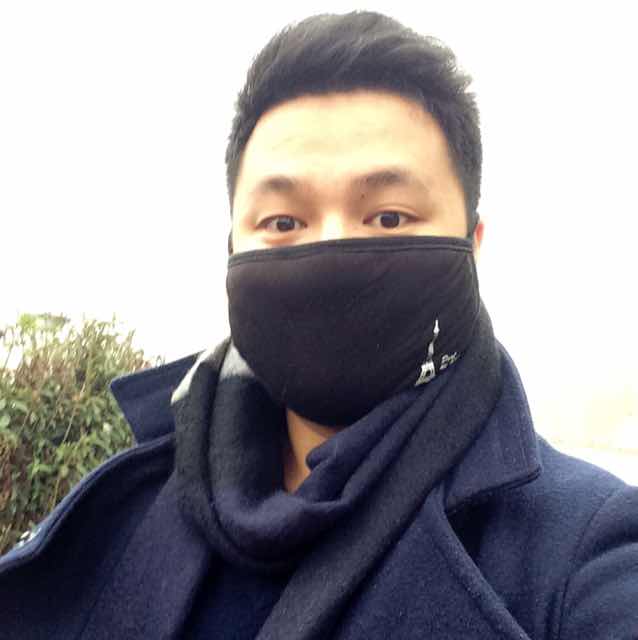 总能看透世人伤 头像