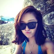 野鹤漫步走 头像