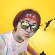 久久飞的鸭纸 头像