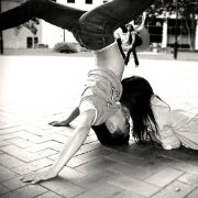 请逼我说爱你 头像