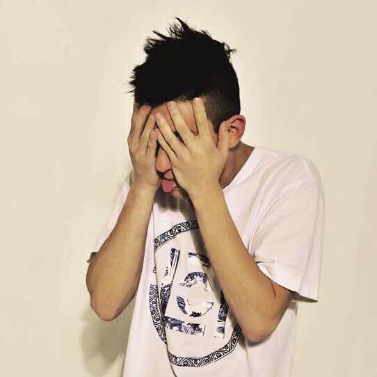 交大吴彦祖 头像