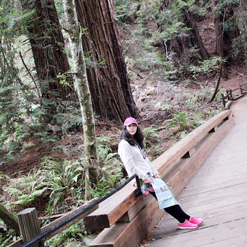 Tina 尹泰芬 头像