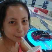 李一洁Emily 头像