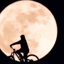 九霄云外คิดถึง 头像