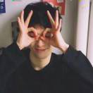 自信De眉毛 头像