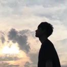 心若向阳，无畏悲伤 头像