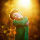 抱着太阳睡一天 头像